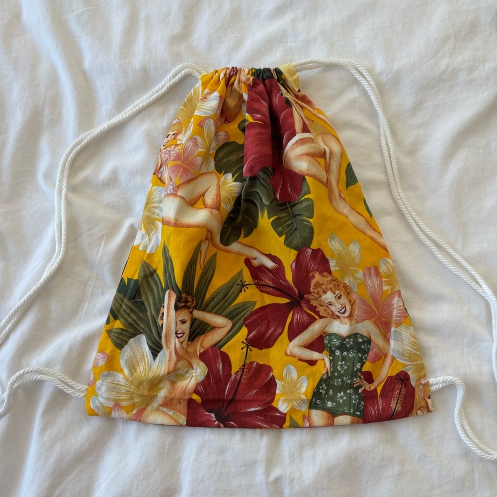 hawaiian drawstring bag